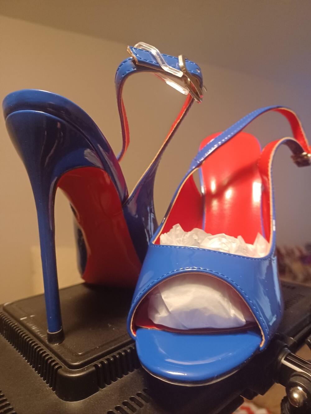 Goodie Nook Brand Blue Patent Open-Toe High Heel Slingbacks